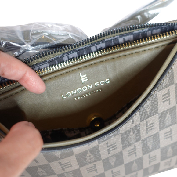 London Fog Addison Tower Signature Print Olive Crossbody Bag NWT - Picture 8 of 10